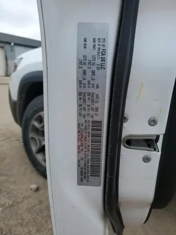 2020 JEEP CHEROKEE TRAILHAWK  