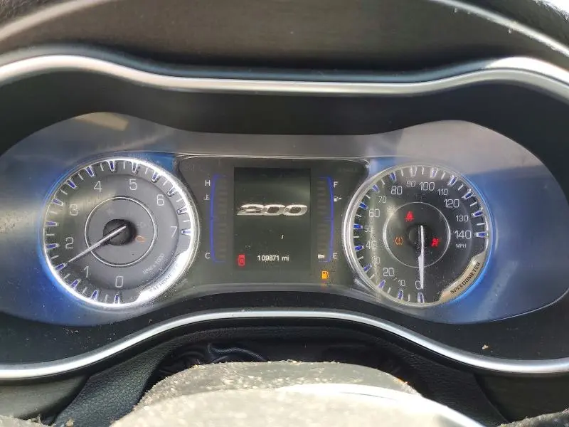 2015 CHRYSLER 200 LIMITED  
