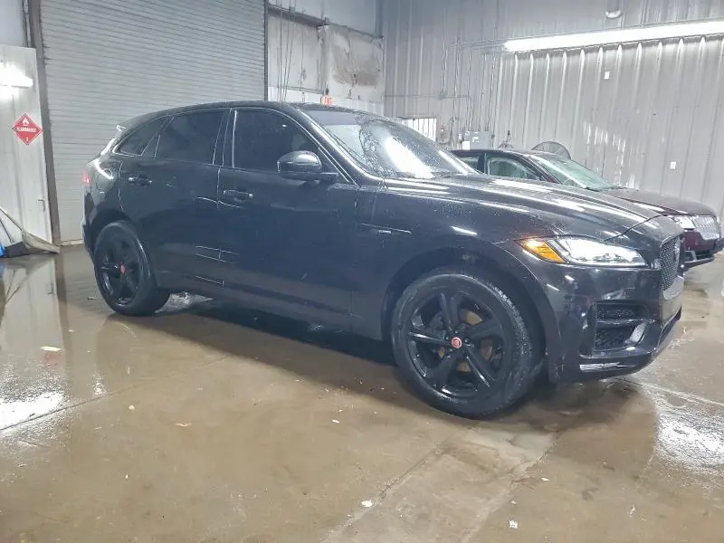 2020 JAGUAR F-PACE R - SPORT  