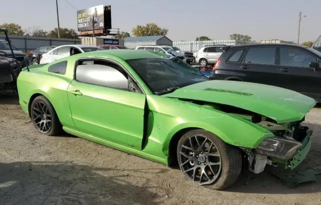2013 FORD MUSTANG GT  