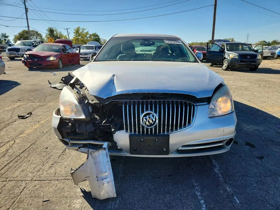 2010 BUICK LUCERNE CX  