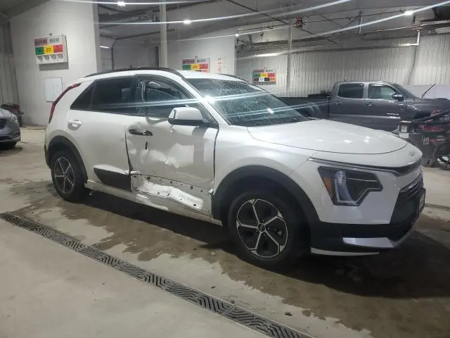 2023 KIA NIRO EX  