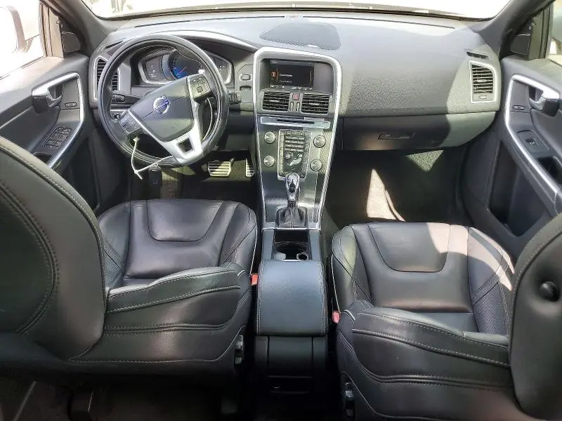 2014 VOLVO XC60 T6  