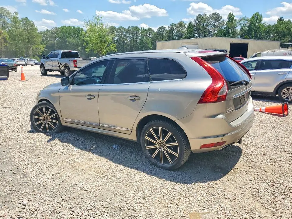 2014 VOLVO XC60 3.2  