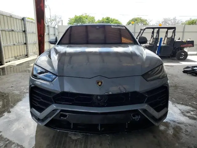 2020 LAMBORGHINI URUS   