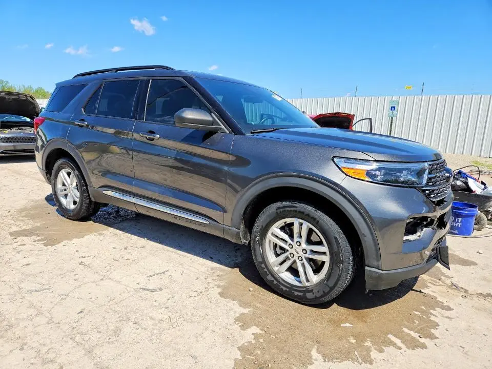 2020 FORD EXPLORER XLT  