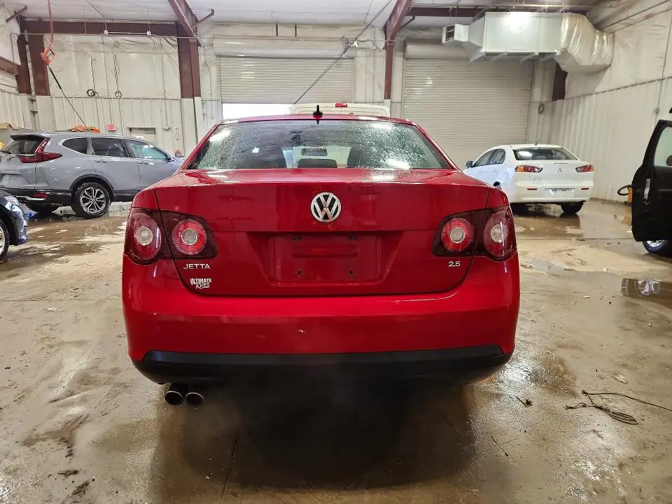 2010 VOLKSWAGEN JETTA SE  