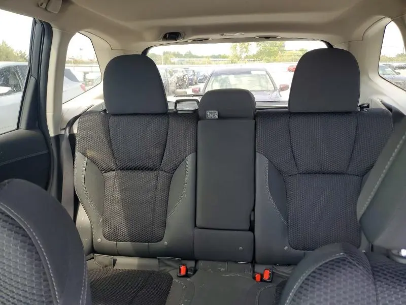 2024 SUBARU FORESTER   