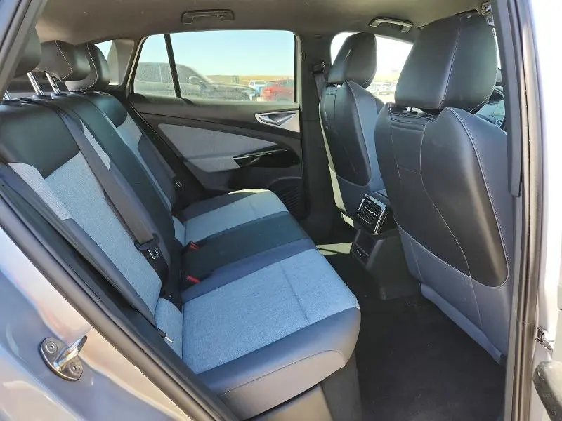 2023 VOLKSWAGEN ID.4 PRO  