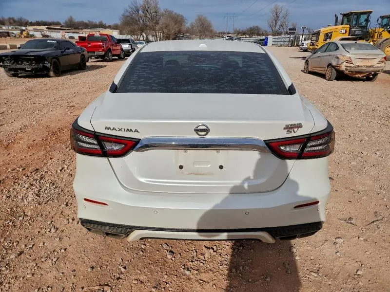 2020 NISSAN MAXIMA SV  