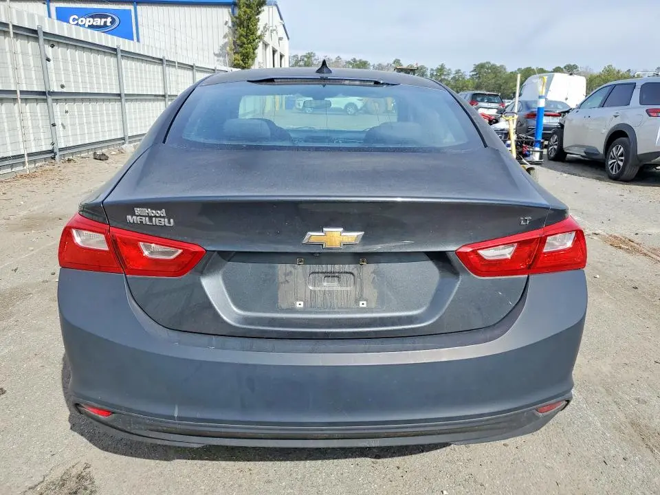 2017 CHEVROLET MALIBU LT  