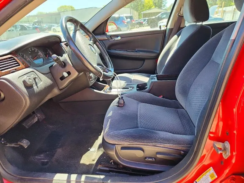 2011 CHEVROLET IMPALA LT  