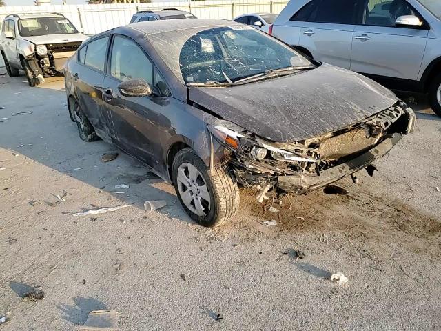 2017 KIA FORTE LX