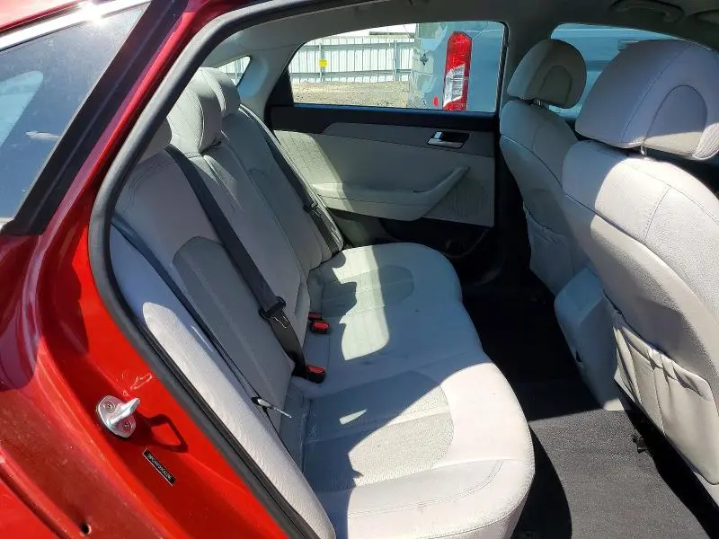 2017 HYUNDAI SONATA SE  