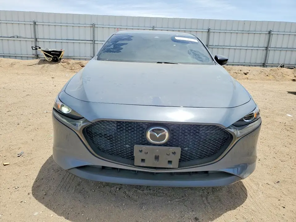 2023 MAZDA 3 PREFERRED  
