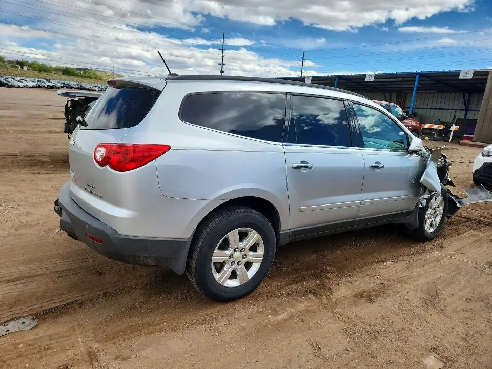 2012 CHEVROLET TRAVERSE LT  