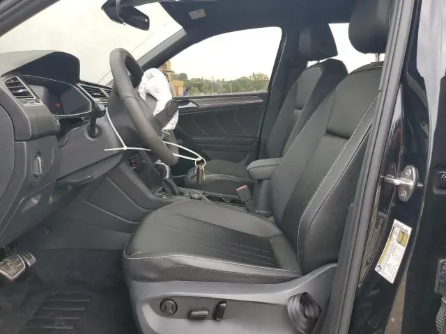 2024 VOLKSWAGEN TIGUAN SE R-LINE BLACK  