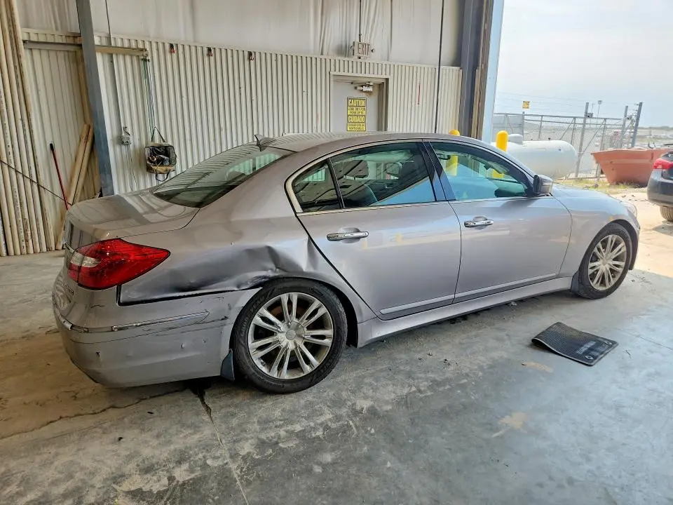 2013 HYUNDAI GENESIS 3.8L  