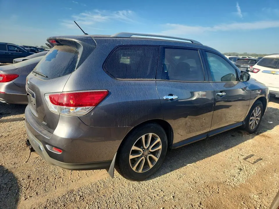 2016 NISSAN PATHFINDER S  