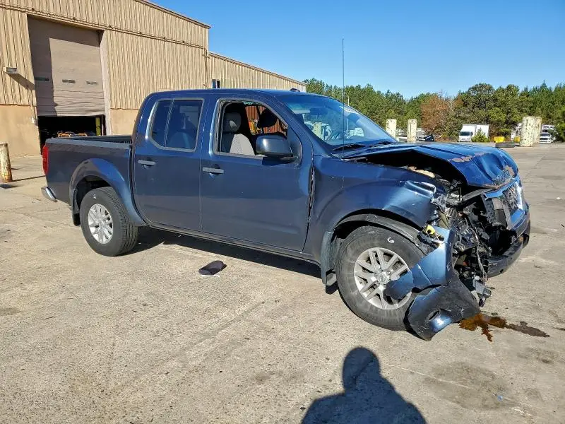 2017 NISSAN FRONTIER S  