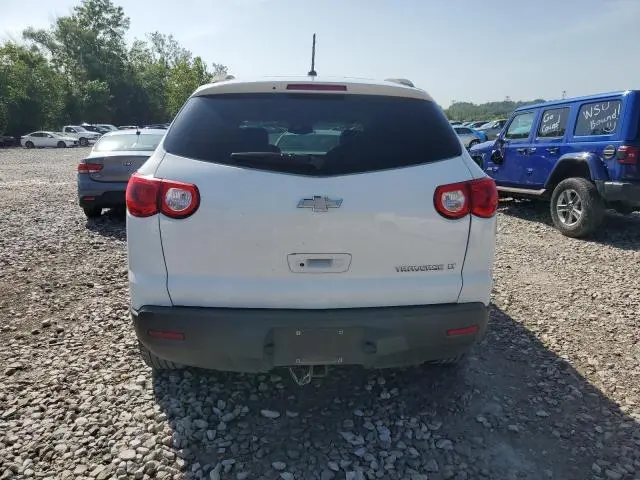 2010 CHEVROLET TRAVERSE LT  