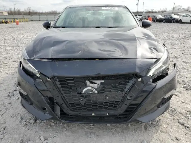 2022 NISSAN ALTIMA SV  
