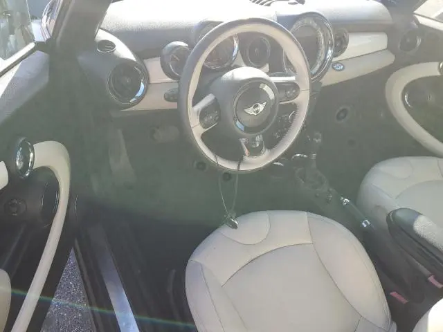 2015 MINI COOPER   