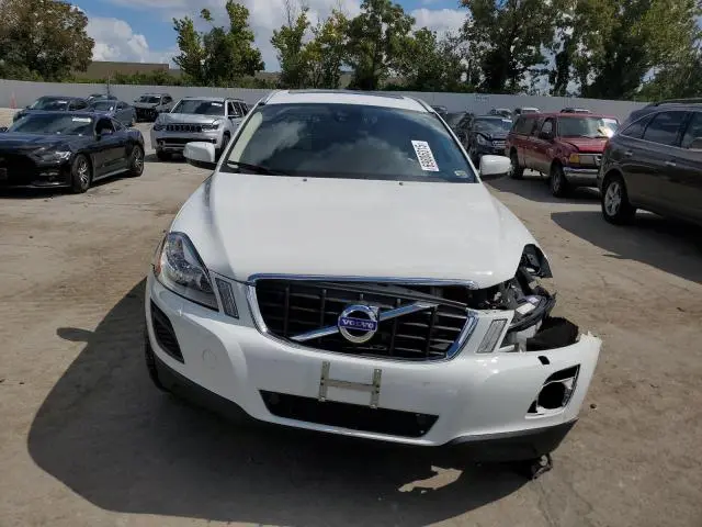 2013 VOLVO XC60 3.2  