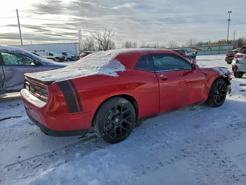 2015 DODGE CHALLENGER SXT  