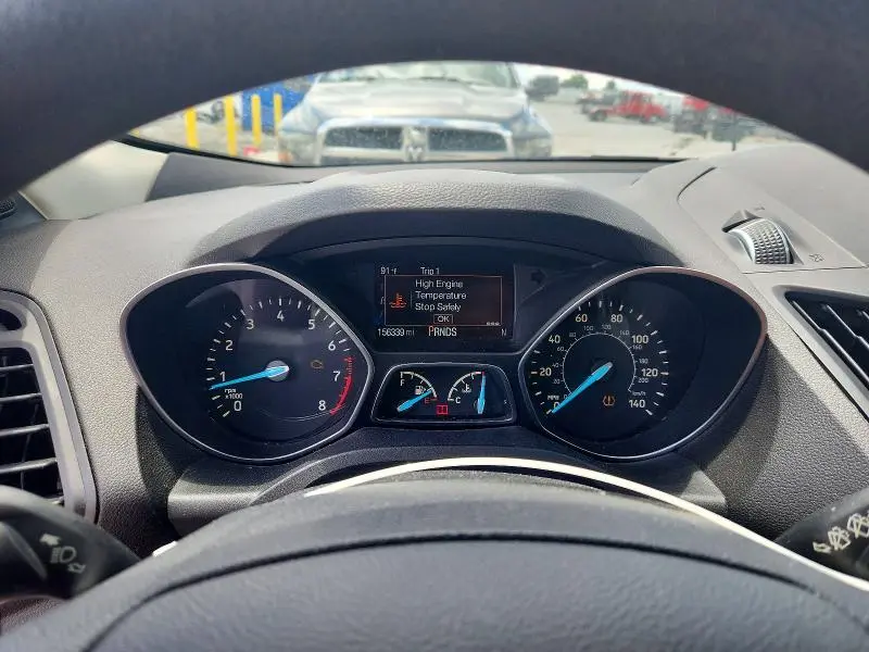2017 FORD ESCAPE SE  