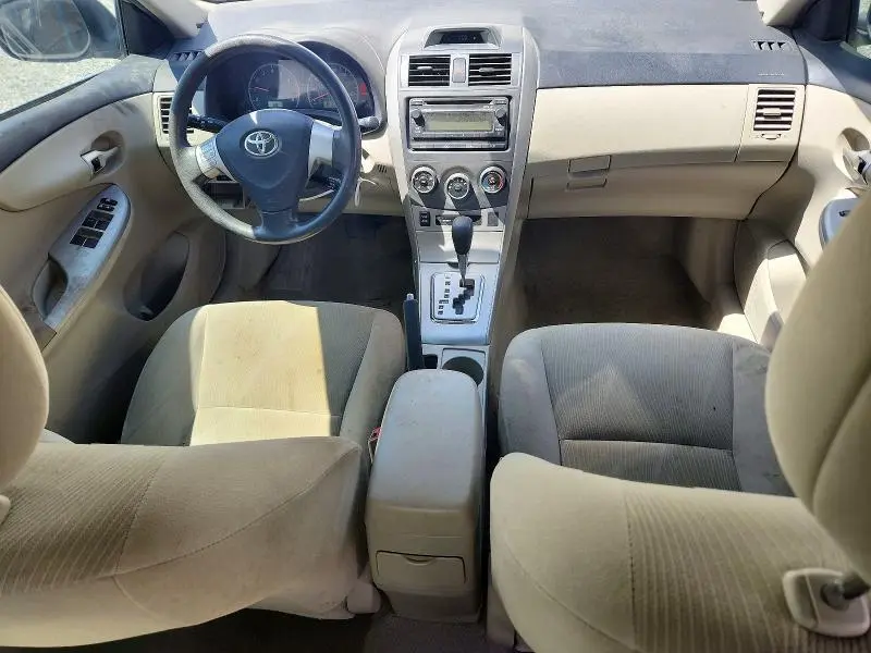 2012 TOYOTA COROLLA LE  