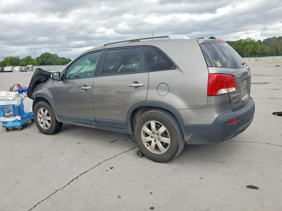 2013 KIA SORENTO LX  