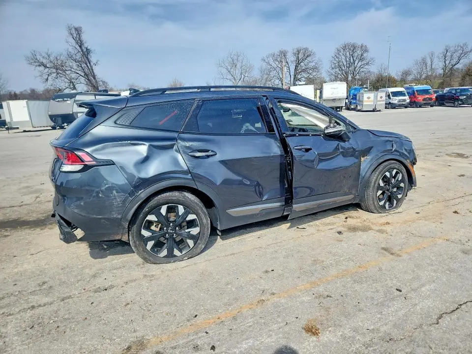 2024 KIA SPORTAGE X-LINE  