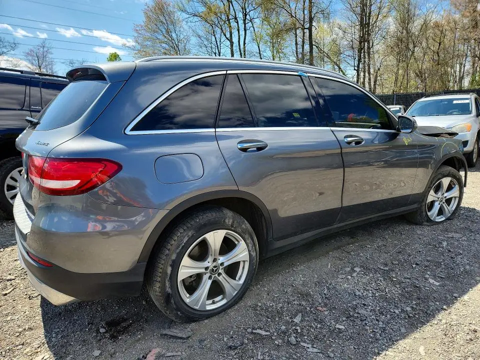 2018 MERCEDES-BENZ GLC 300 4MATIC  