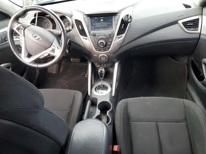 2017 HYUNDAI VELOSTER BASE  