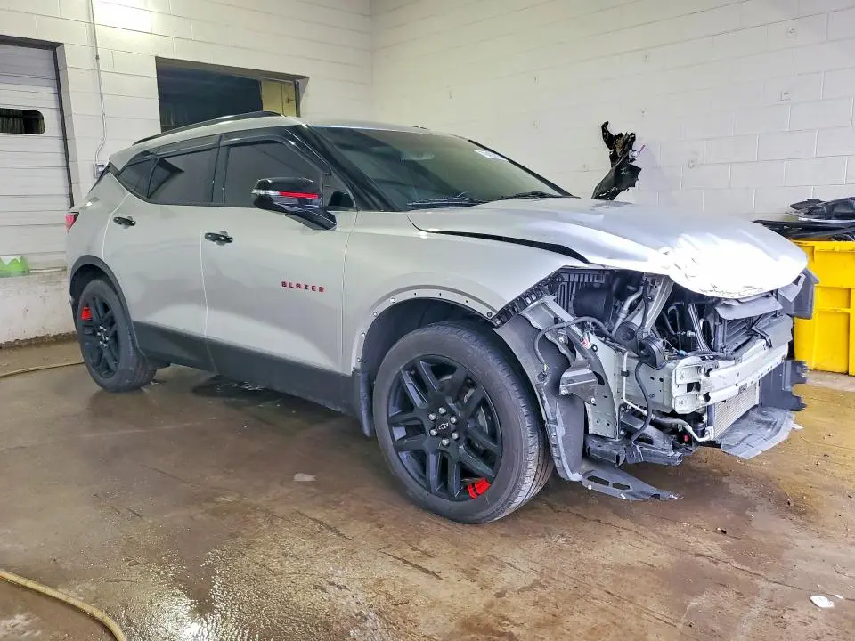 2020 CHEVROLET BLAZER 2LT  