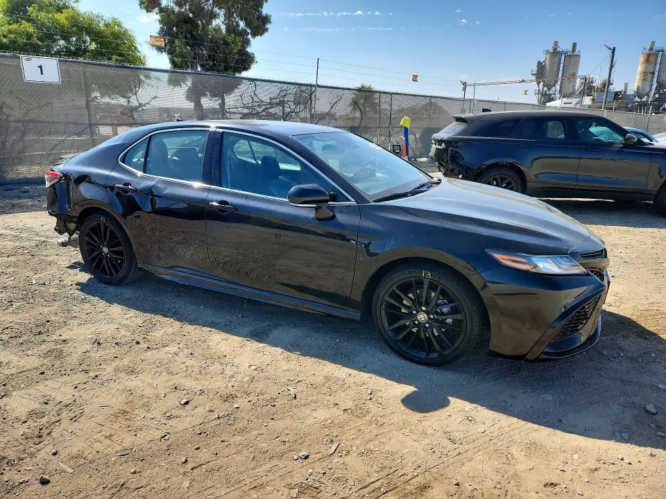 2024 TOYOTA CAMRY XSE  