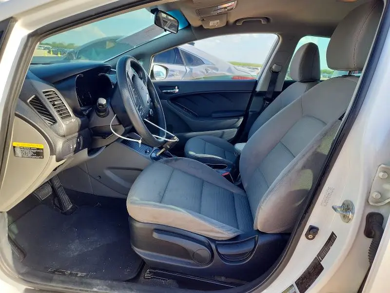 2014 KIA FORTE LX  
