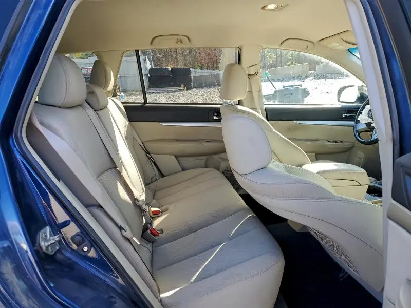 2011 SUBARU OUTBACK 3.6R PREMIUM  