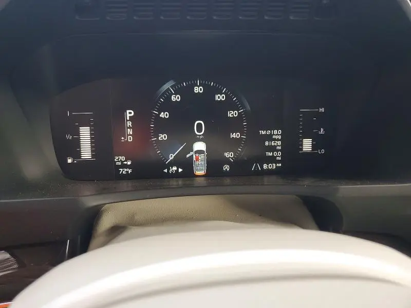 2019 VOLVO XC90 T5 MOMENTUM  