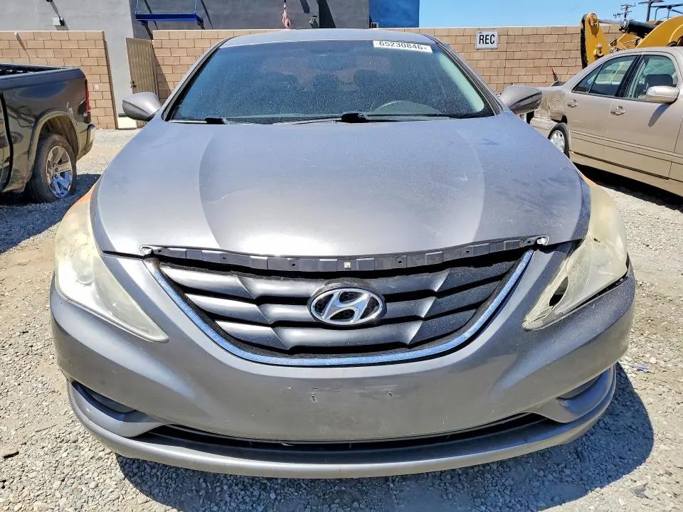 2012 HYUNDAI SONATA GLS  