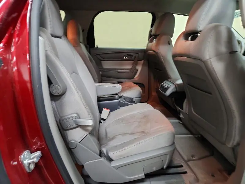 2015 GMC ACADIA SLE  