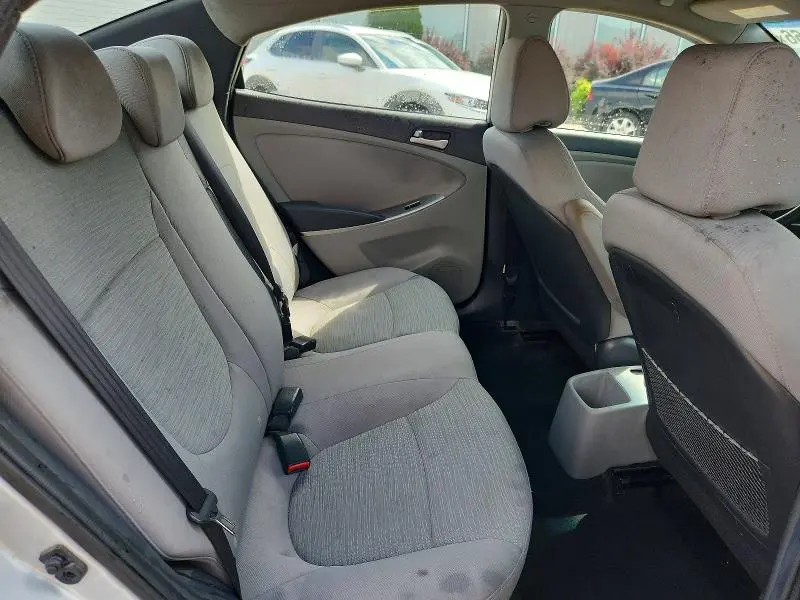 2015 HYUNDAI ACCENT GLS  