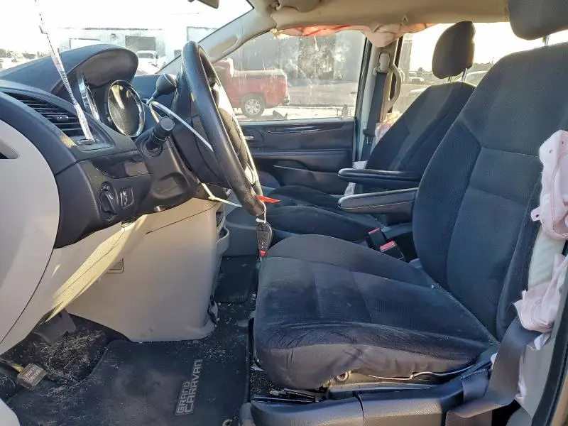 2017 DODGE GRAND CARAVAN SE  