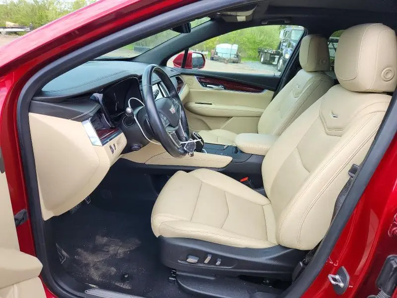 2019 CADILLAC XT5 LUXURY  