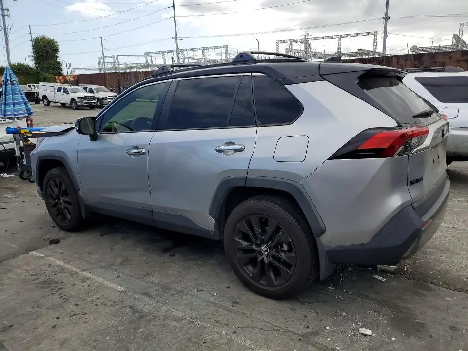 2020 TOYOTA RAV4 LIMITED  