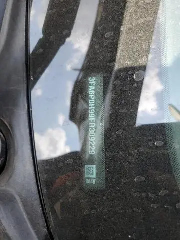 2015 FORD FUSION SE  