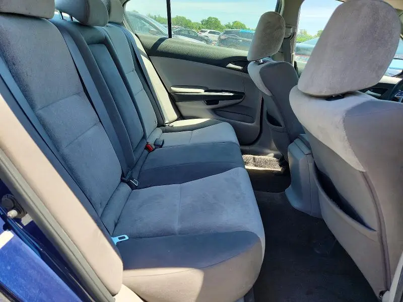 2010 HONDA ACCORD LX  