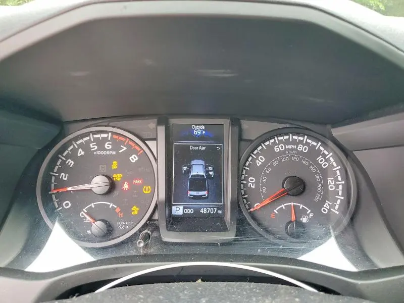 2021 TOYOTA TACOMA SR V6  