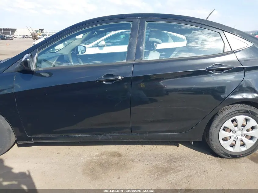 2016 HYUNDAI ACCENT SE
